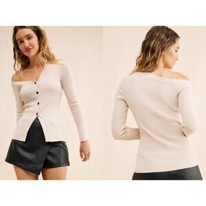 ASTR the Label Celin Off-The-Shoulder Sweater | Cream | Size M